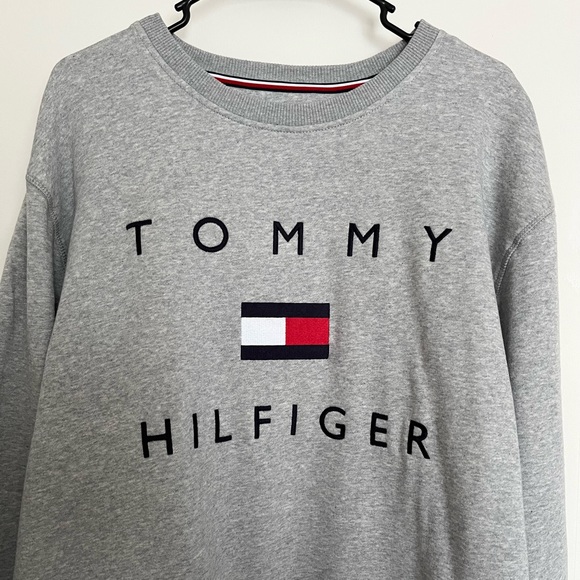 Tommy Hilfiger Other - Tommy Hilfiger Fleece Crewneck Sweatshirt